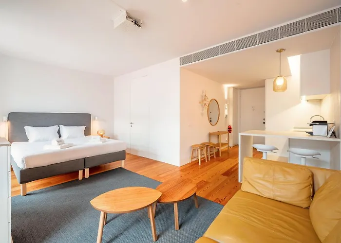 Guestready - Downtown Charming * Lisboa